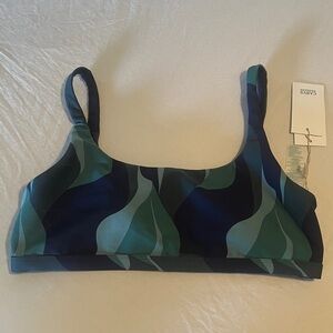 Carve Designs blue/green swim top